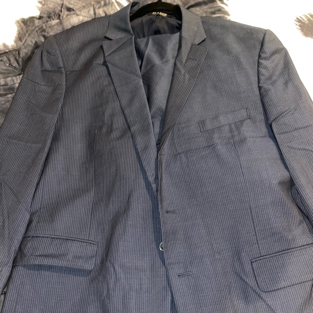 Jos. A. Bank Two Piece Suit Men’s